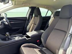 2024 Mazda 3 G20 Evolve