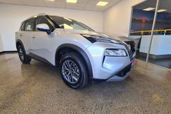 2025 Nissan X-TRAIL ST-L