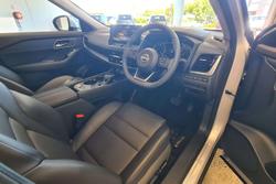 2025 Nissan X-TRAIL ST-L