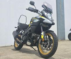 2018 Suzuki V-Strom 1000 ABS (DL1000A) V-Strom Yellow