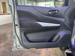 2017 Nissan Navara ST