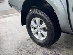 2017 Nissan Navara ST