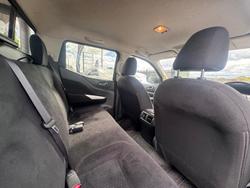 2017 Nissan Navara ST