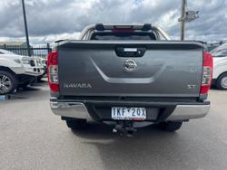 2017 Nissan Navara ST
