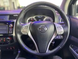 2017 Nissan Navara ST
