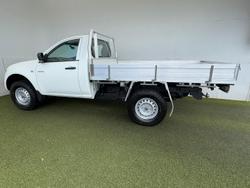 2013 Mitsubishi Triton GL