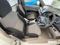 2013 Mitsubishi Triton GL