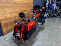 2017 Harley-davidson FLHXSE CVO STREET GLIDE Orange