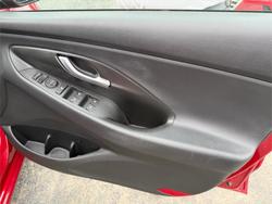 2017 HYUNDAI i30 ACTIVE