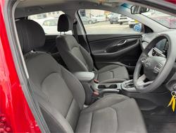 2017 HYUNDAI i30 ACTIVE