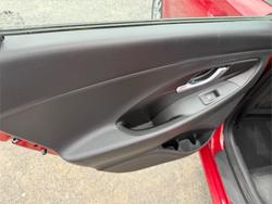 2017 HYUNDAI i30 ACTIVE