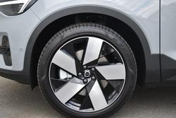 2025 Volvo EX40 Ultra Single Motor Extended Range MY25 Vapour Grey