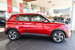 2023 Hyundai Venue Active
