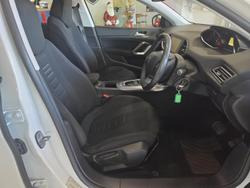 2016 Peugeot 308 Allure