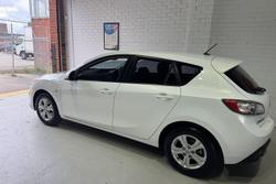 2010 Mazda 3 Maxx BL Series 1 MY10 Crystal White Pearl