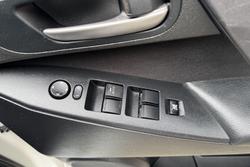 2010 Mazda 3 Maxx BL Series 1 MY10 Crystal White Pearl