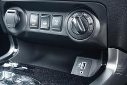 2025 Nissan Navara ST-X