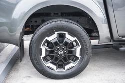 2025 Nissan Navara ST-X