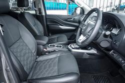 2025 Nissan Navara ST-X