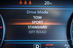 2025 Nissan Navara ST-X