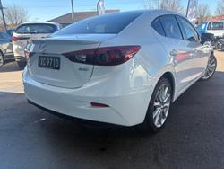 2017 Mazda 3 SP25 GT