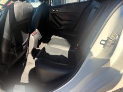 2017 Mazda 3 SP25 GT