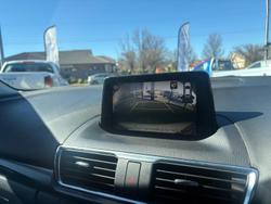 2017 Mazda 3 SP25 GT