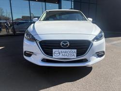 2017 Mazda 3 SP25 GT