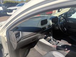 2017 Mazda 3 SP25 GT