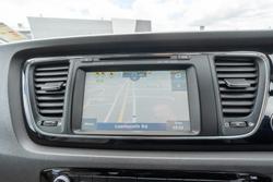 2015 Kia Carnival SLi