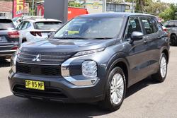 2023 Mitsubishi Outlander ES ZM MY24 Graphite Grey