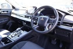 2023 Mitsubishi Outlander ES ZM MY24 Graphite Grey