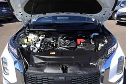 2023 Mitsubishi Outlander ES ZM MY23 White