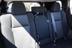 2023 Mitsubishi Outlander ES