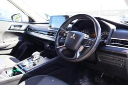 2023 Mitsubishi Outlander ES ZM MY23 White