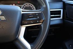 2023 Mitsubishi Outlander ES ZM MY23 White