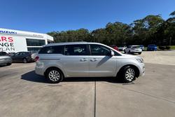 2020 Kia Carnival S