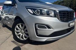2020 Kia Carnival S