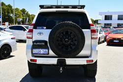 2017 Toyota Landcruiser Prado VX