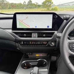 2025 Lexus UX 300h Luxury