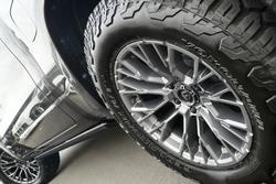 2023 RAM 1500 Laramie Sport RamBox