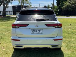 2021 Mitsubishi Outlander Exceed Tourer ZM MY22 AWD White Diamond with Black Mica Roof