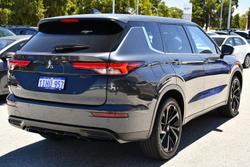 2024 Mitsubishi Outlander Black Edition