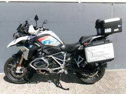 2021 BMW Motorrad R 1250 GS Light white. (13-11)
