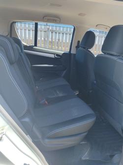 2017 Isuzu MU-X LS-M