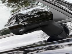 2025 Leapmotor B10 Design LR