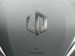 2025 Leapmotor B10 Design LR