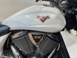 2011 Victory CROSS COUNTRY WHITE