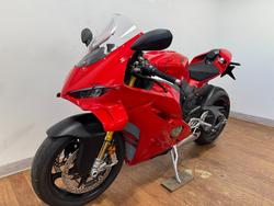 2025 Ducati PANIGALE V4 S