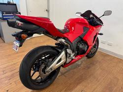 2015 Honda CBR600RR RED